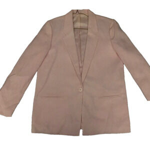Women’s Light Pink Suit With Skirt. Perfect Condition.Measurements Included